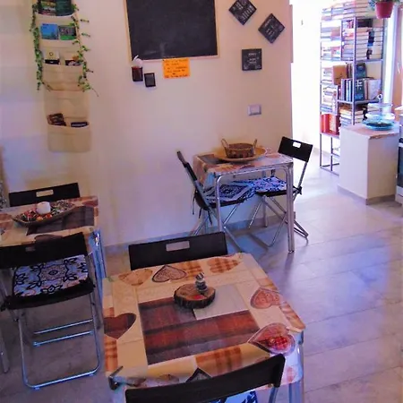 فندق مبيت وإفطار Un Posto Nel 3*