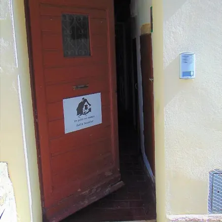 فندق مبيت وإفطار Un Posto Nel سيينا